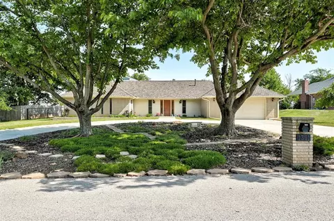 1301 W Spoon Ter, Edmond, OK 73025