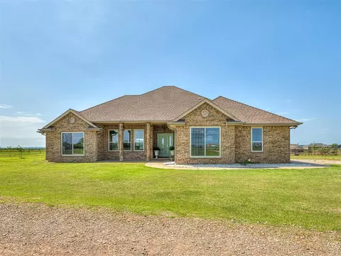 3952 NE Arrowhead Rd, Piedmont, OK 73078