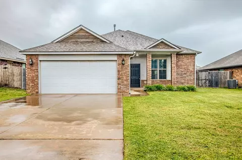4604 Oasis Ln, Yukon, OK 73099