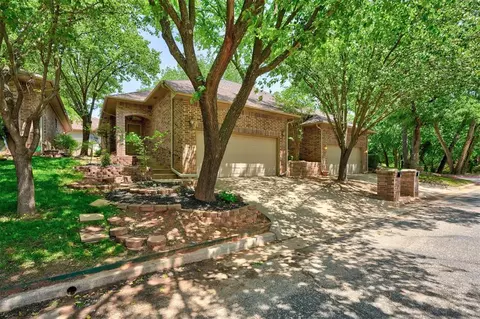 1709 Tenbears Rd, Edmond, OK 73034