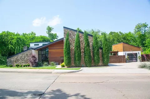 2909 N Oak Hollow Rd, Oklahoma City, OK 73120
