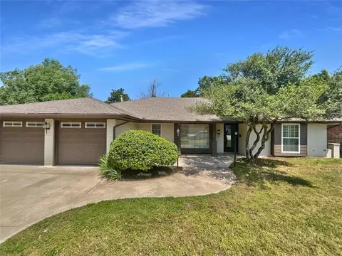 6645 Whitehall Dr, Oklahoma City, OK 73132