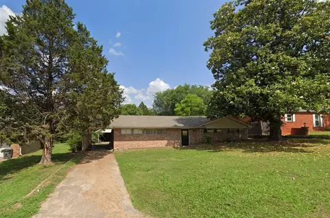 1116 Bluff View Dr, Wewoka, OK 74884