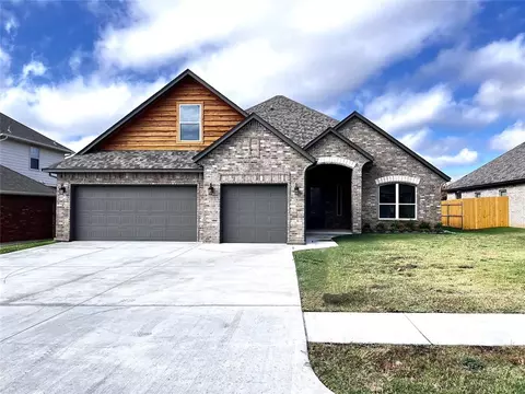 1100 Siena Springs Dr, Norman, OK 73071