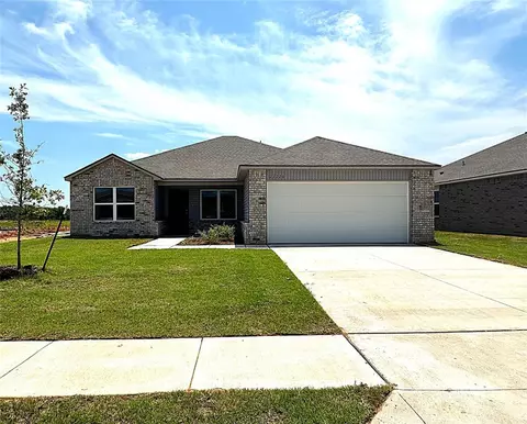 21220 River Mist Dr, Harrah, OK 73045