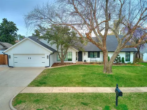 2006 Joe Taylor St, Norman, OK 73072