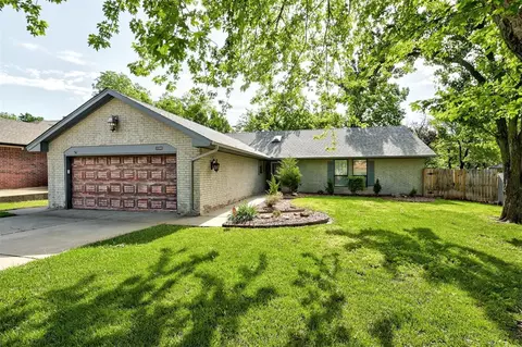 13308 Shady Tree Pl, Edmond, OK 73013