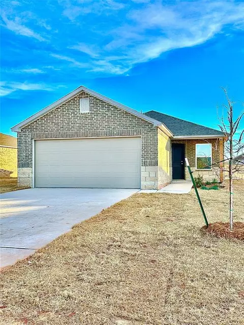1413 Madison Ave, Shawnee, OK 74804