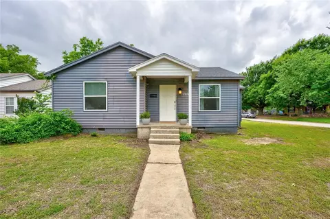 7214 NW 45th St, Bethany, OK 73008
