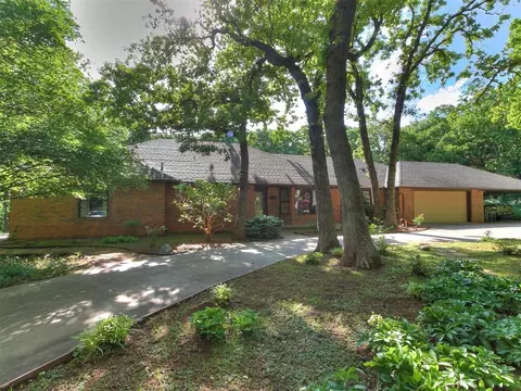 3712 Flora Dr, Norman, OK 73026