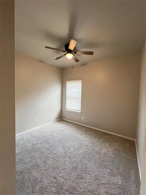 1918 E Springer Ave, Guthrie, OK 73044 photo 14