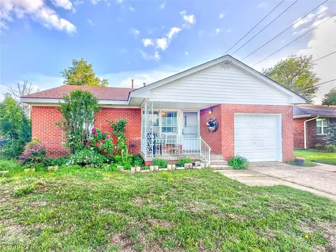 38 E 13th St, Edmond, OK 73034 photo 3