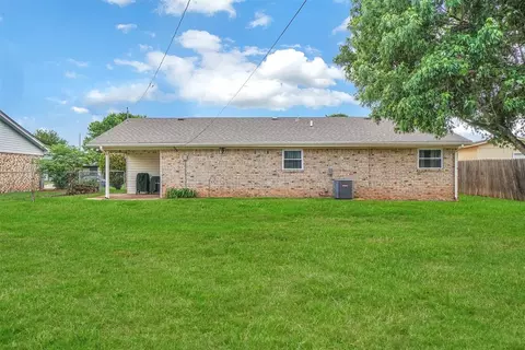 505 Libra St, Altus, OK 73521 photo 27