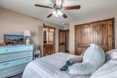 1119 Whispering Ridge Dr, Tuttle, OK 73089 photo 18