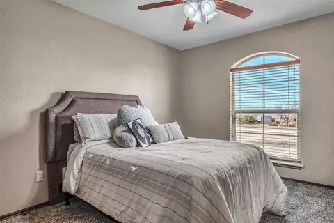 1119 Whispering Ridge Dr, Tuttle, OK 73089 photo 17