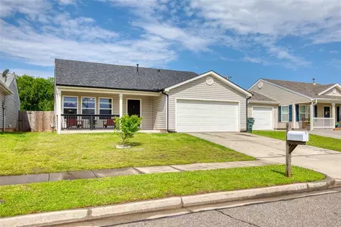 2516 Waterleaf Dr, Norman, OK 73069