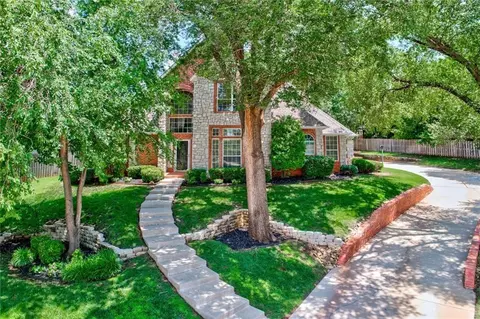 2708 Sawgrass Ct, Edmond, OK 73034