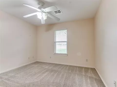 2316 E Rock Creek Rd, Tuttle, OK 73089 photo 17