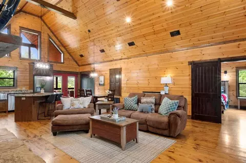 449 Eagle Mountain Trl, Broken Bow, OK 74728 photo 27