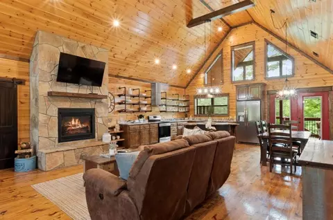 449 Eagle Mountain Trl, Broken Bow, OK 74728 photo 33