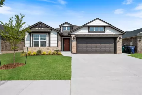 3229 Mount Nebo Dr, Yukon, OK 73099