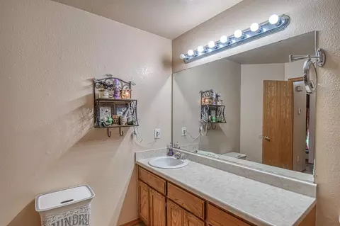 832 Old Mill Rd, Moore, OK 73160 photo 22