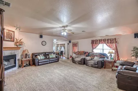 832 Old Mill Rd, Moore, OK 73160 photo 9