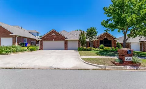 2601 Ridgefield Dr, Norman, OK 73069