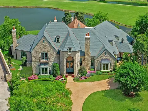 4900 Wisteria Dr, Oklahoma City, OK 73142