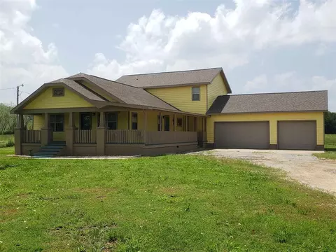 13471 N 365 Rd, Holdenville, OK 74848