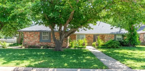 6600 Whitehall Dr, Oklahoma City, OK 73132