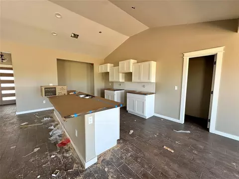 6 Courage Cir, Altus, OK 73521 photo 5