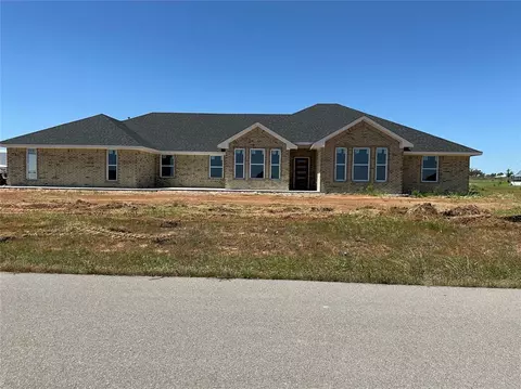 6 Courage Cir, Altus, OK 73521 photo 2