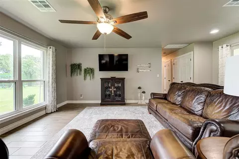 10315 E Post Oak Rd, Noble, OK 73068 photo 6