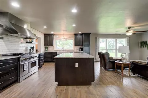 10315 E Post Oak Rd, Noble, OK 73068 photo 8
