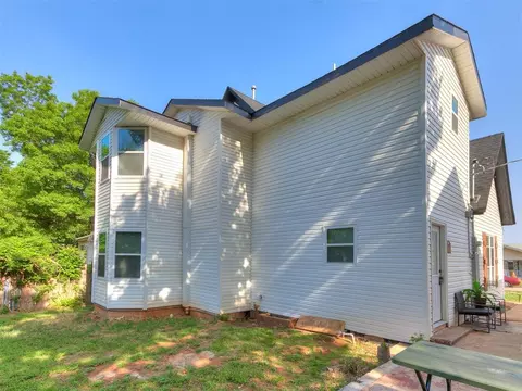 319 E Washington St, Guthrie, OK 73044 photo 42