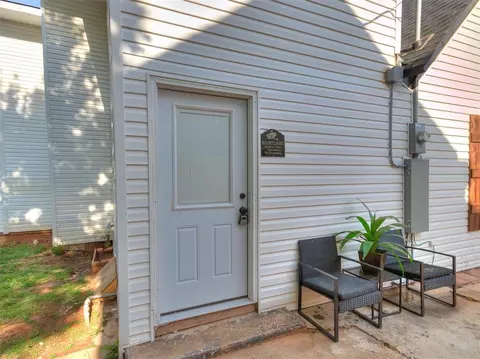 319 E Washington St, Guthrie, OK 73044 photo 40