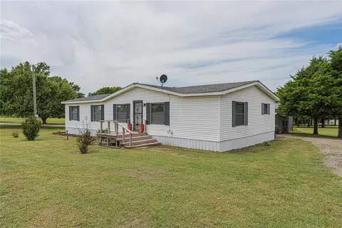 10901 Shady Acres Rd, Wayne, OK 73095 photo 2