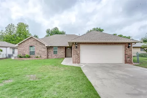 505 S Saint Paul Ave, Midwest City, OK 73130