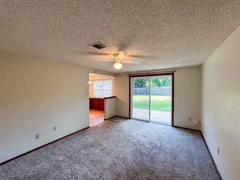 3301 Resh Ct, Norman, OK 73072 photo 4
