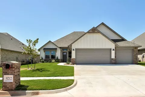 9212 SW 41st St, Oklahoma City, OK 73179