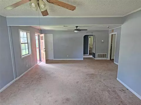 506 Wilson Ave, Comanche, OK 73529 photo 3