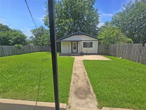 506 Wilson Ave, Comanche, OK 73529 photo 10