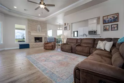 12561 Summit Ln, Blanchard, OK 73010