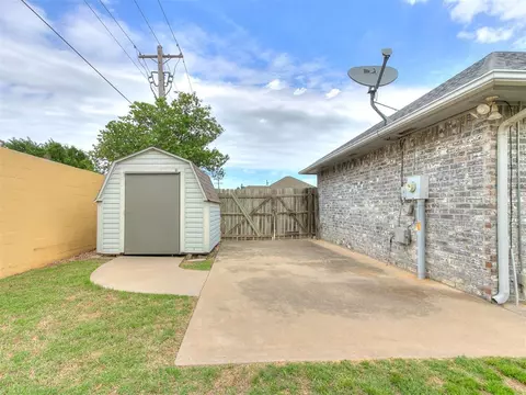1400 NW 9th St, Moore, OK 73170 photo 14
