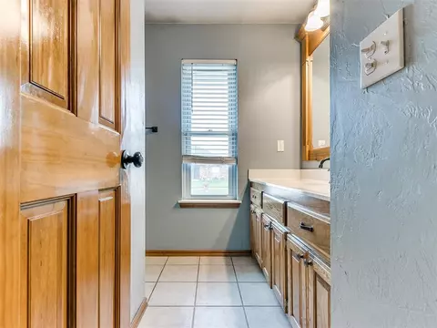 1400 NW 9th St, Moore, OK 73170 photo 38