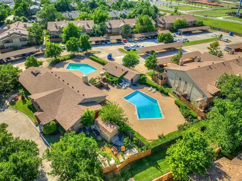 14309 N Pennsylvania Apt 9c Ave, Oklahoma City, OK 73134