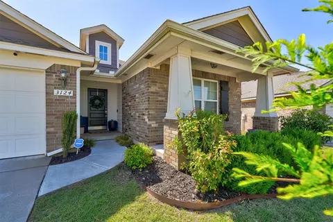 3124 Old Frisco Rd, Norman, OK 73069