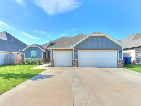 1720 W Zachary Way, Mustang, OK 73064