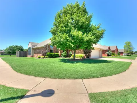 17001 Kemble Ln, Edmond, OK 73012